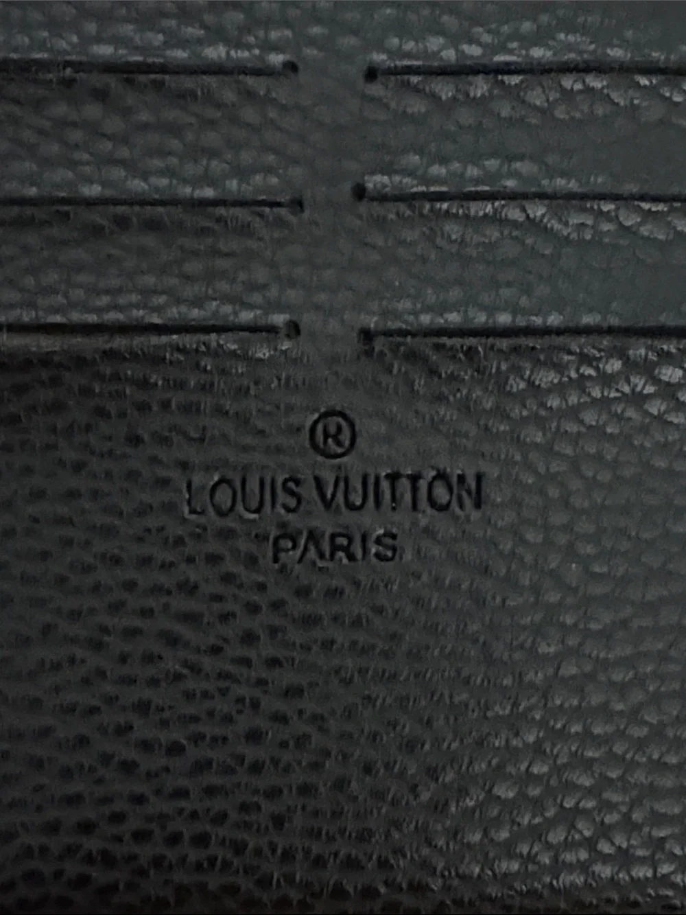Louis Vuitton Black Pebbled Leather Card Organizer EUC